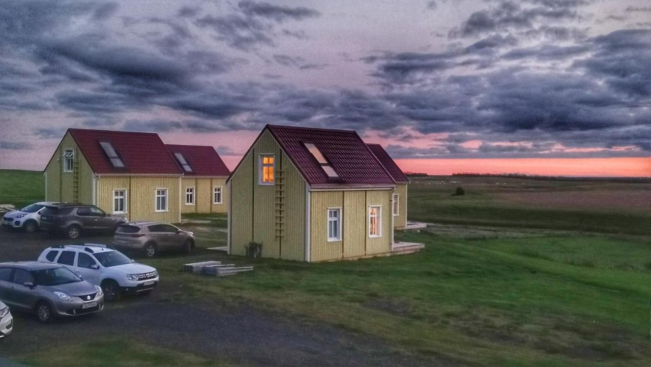 Hotel Laekur Хелла Экстерьер фото